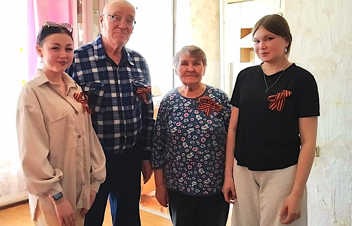 Cтуденты побывали в гостях у ветерана труда Васильева Олега Алексеевича